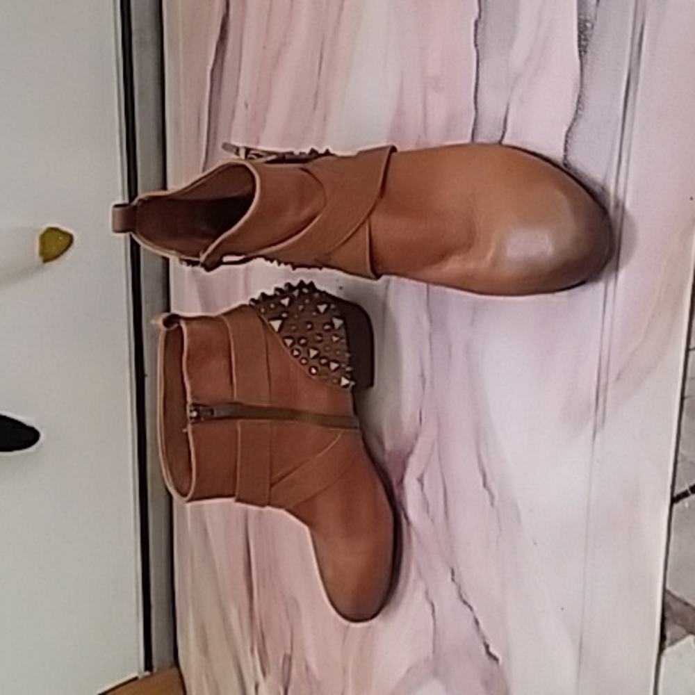 Vince camuto ankle boots